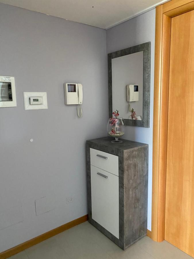 Apartamento Moro Nest Monvalle Exterior foto