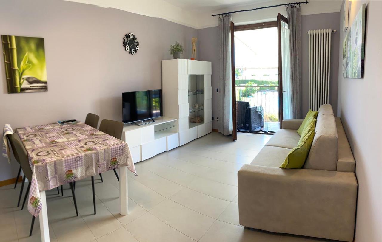 Apartamento Moro Nest Monvalle Exterior foto